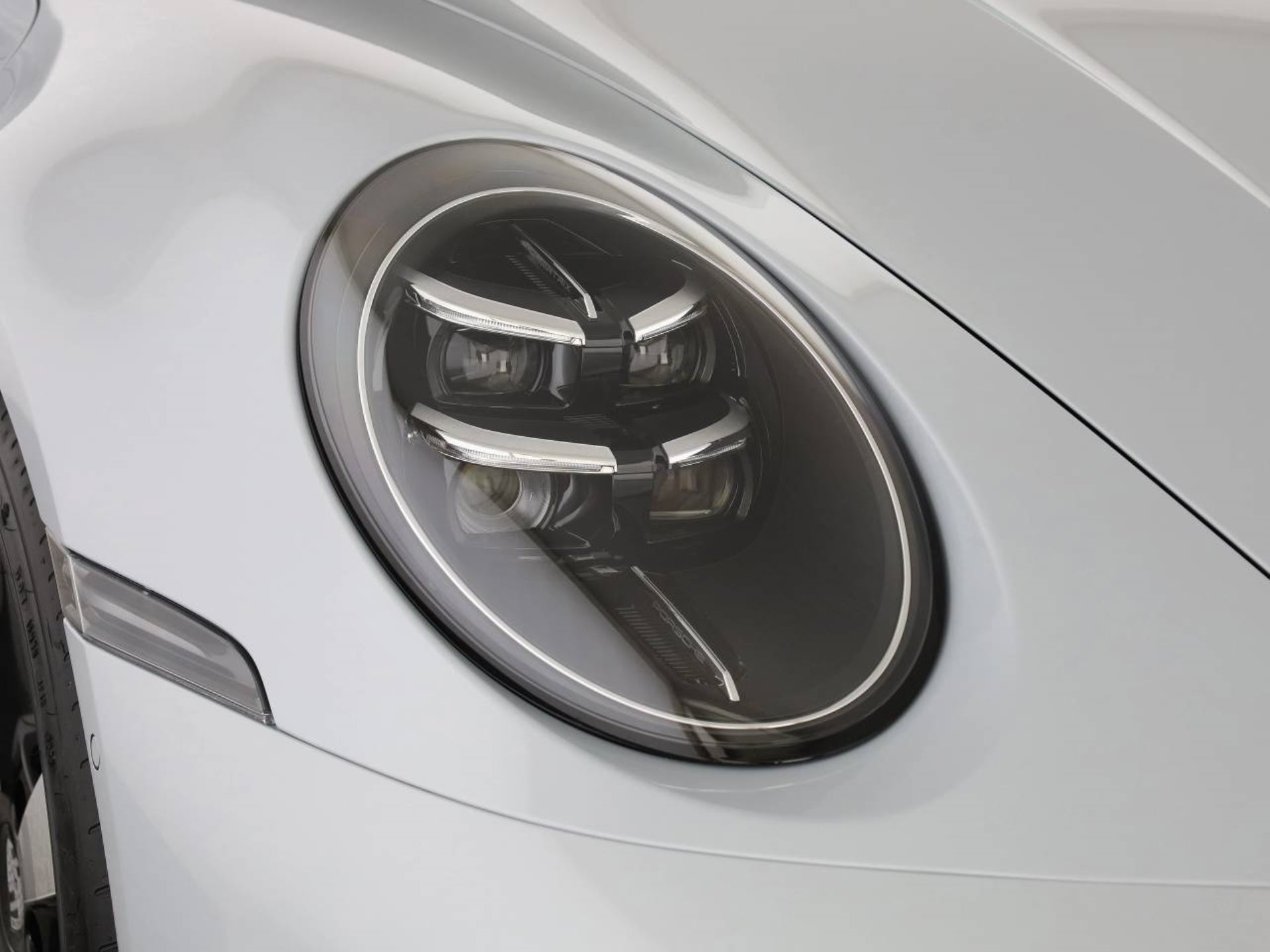 PORSCHE 911 Carrera 4S Cabriolet-image-20