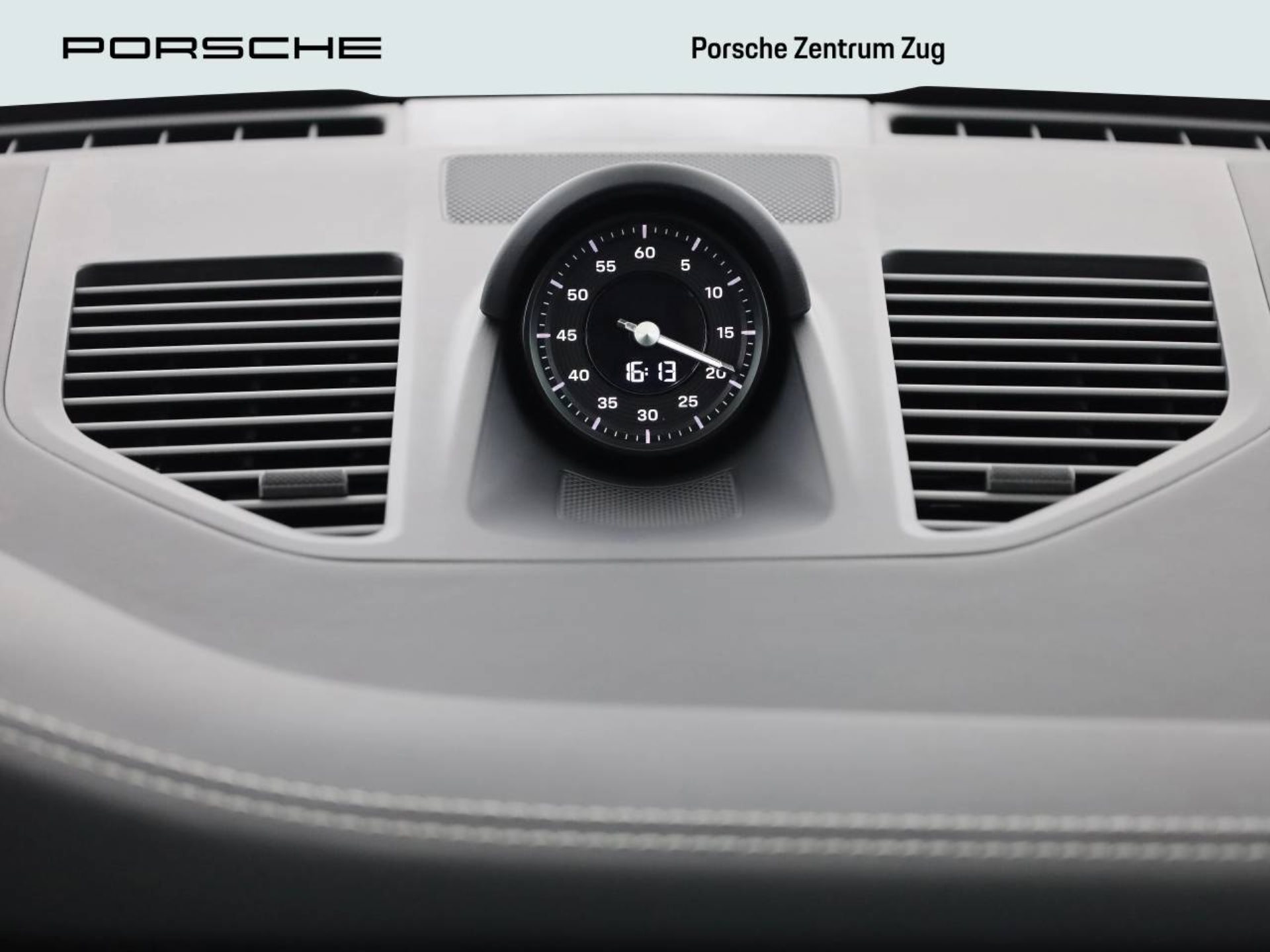 PORSCHE 911 Carrera 4S Cabriolet-image-17