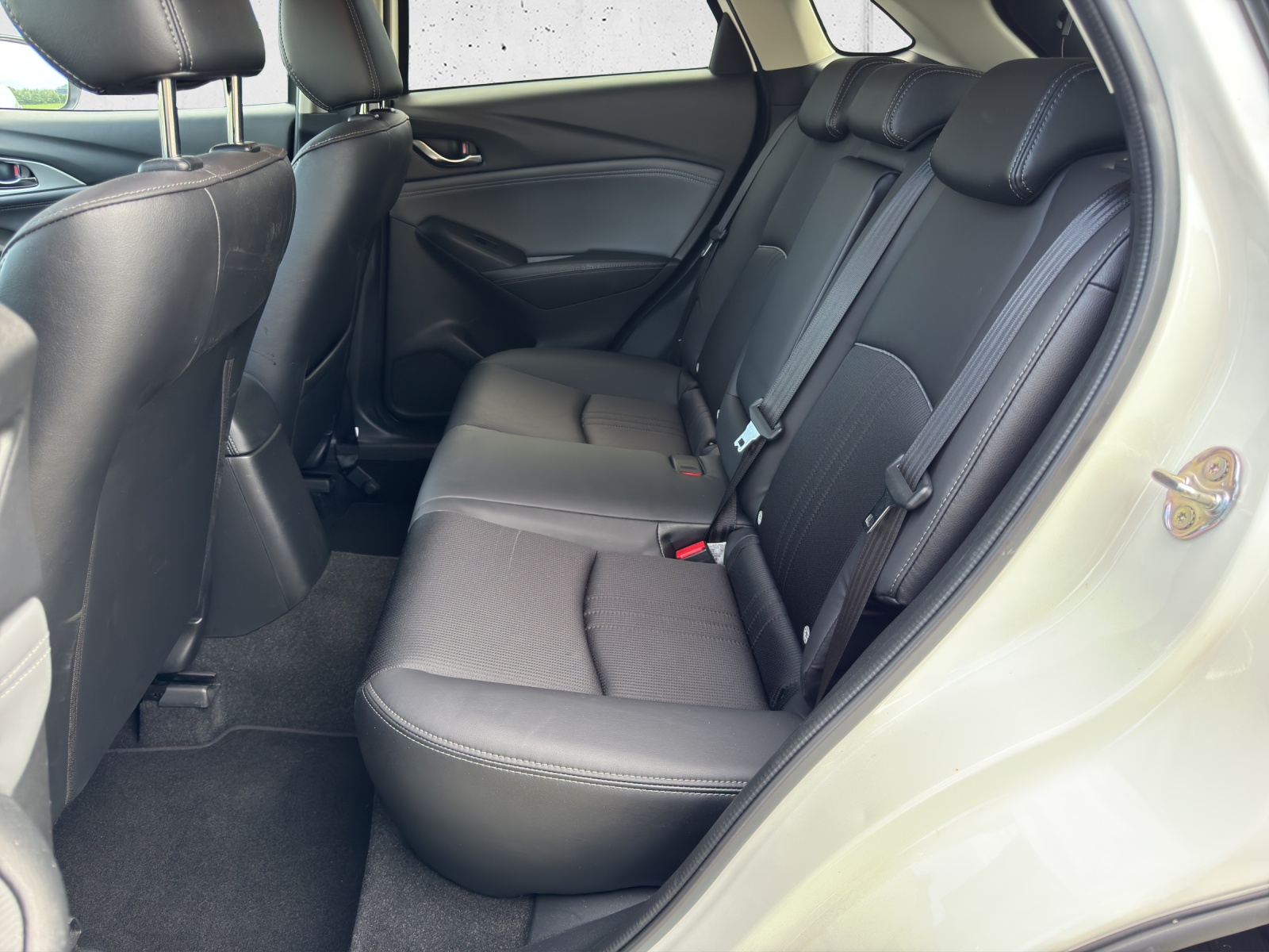 MAZDA CX-3 SKYACTIV-G 121 Revolution FWD Automat-image-8