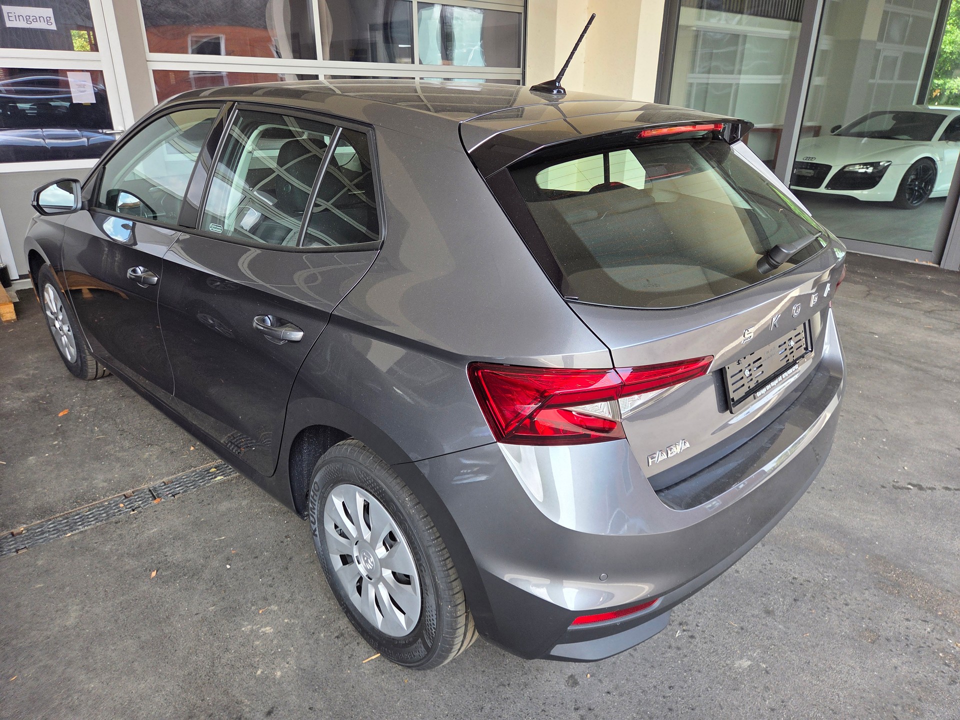 SKODA Fabia 1.0 TSI Selection-image-9