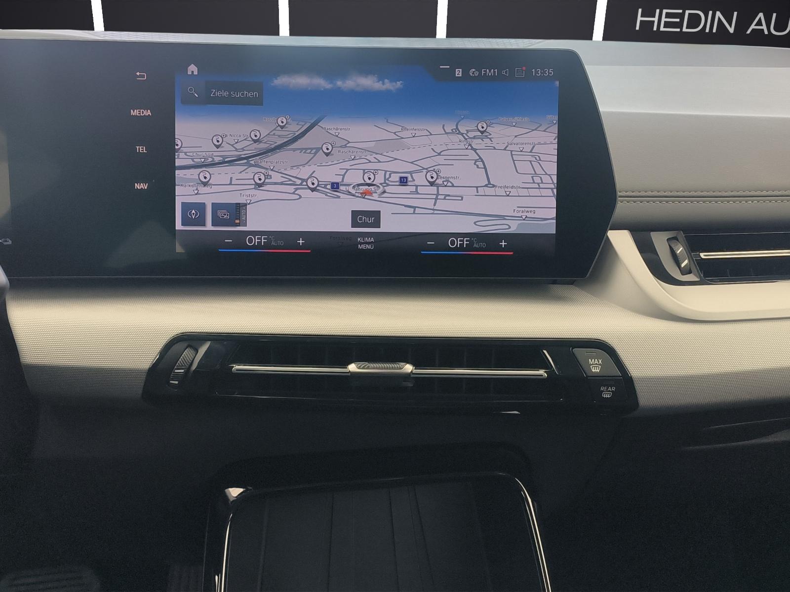 BMW 225e xDrive Active Tourer-image-17