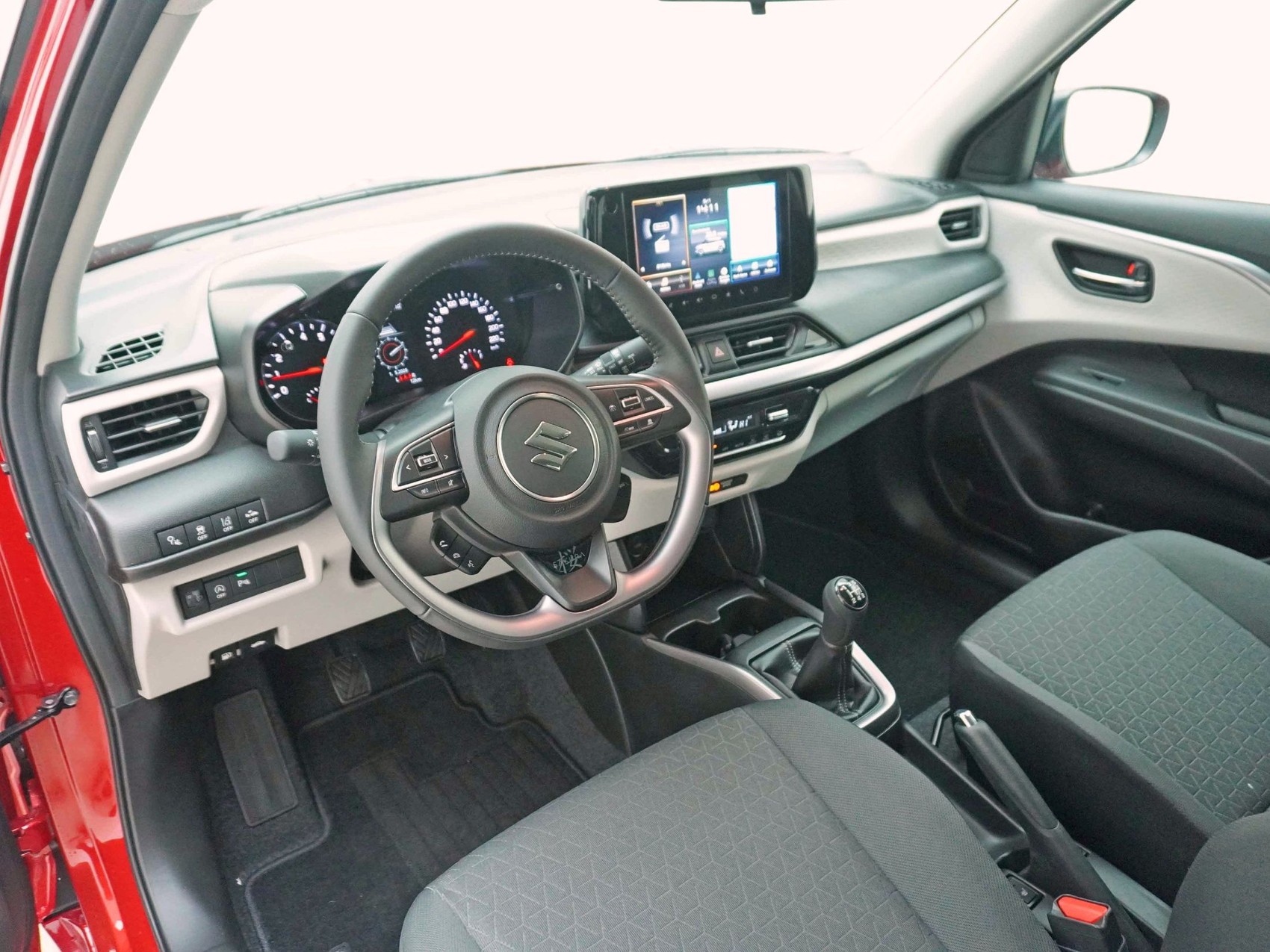 SUZUKI Swift 1.2 Sakura Top Hybrid 4x4-image-7