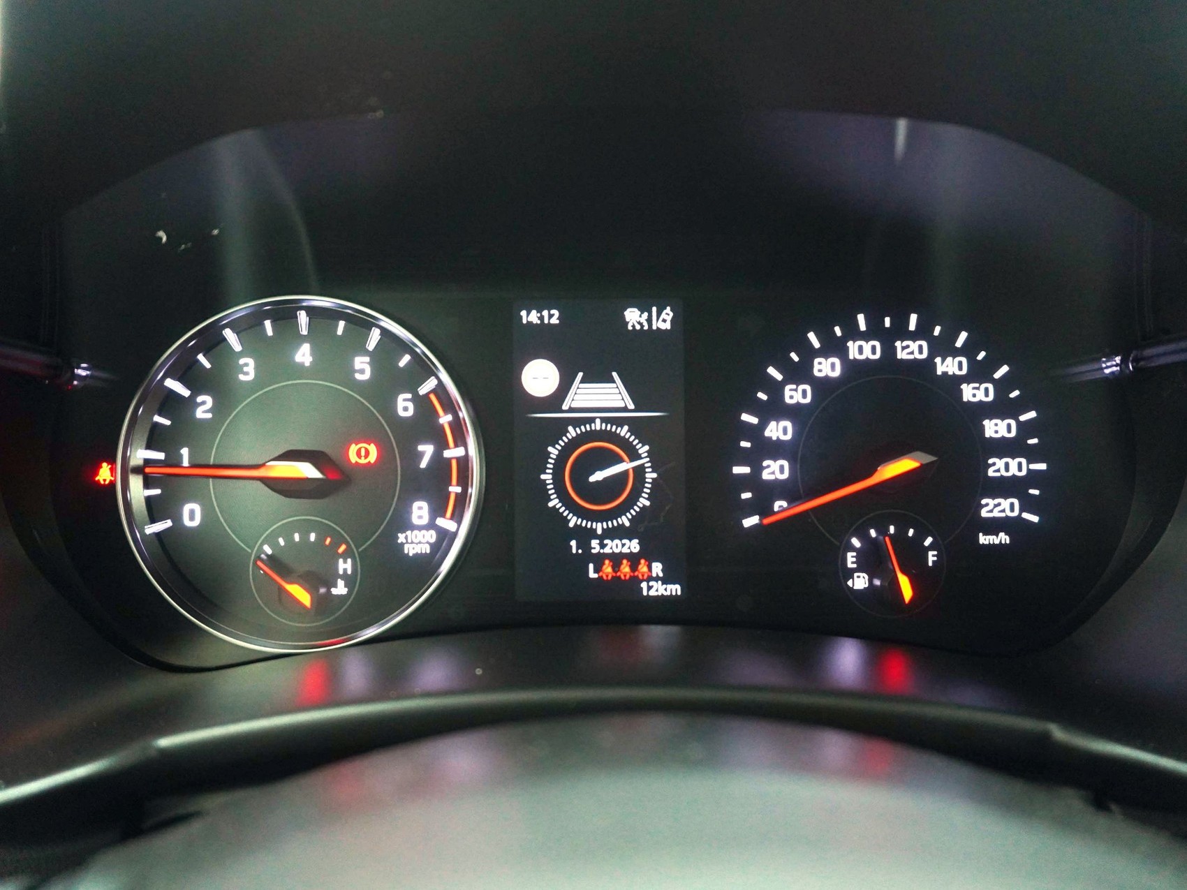 SUZUKI Swift 1.2 Sakura Top Hybrid 4x4-image-10