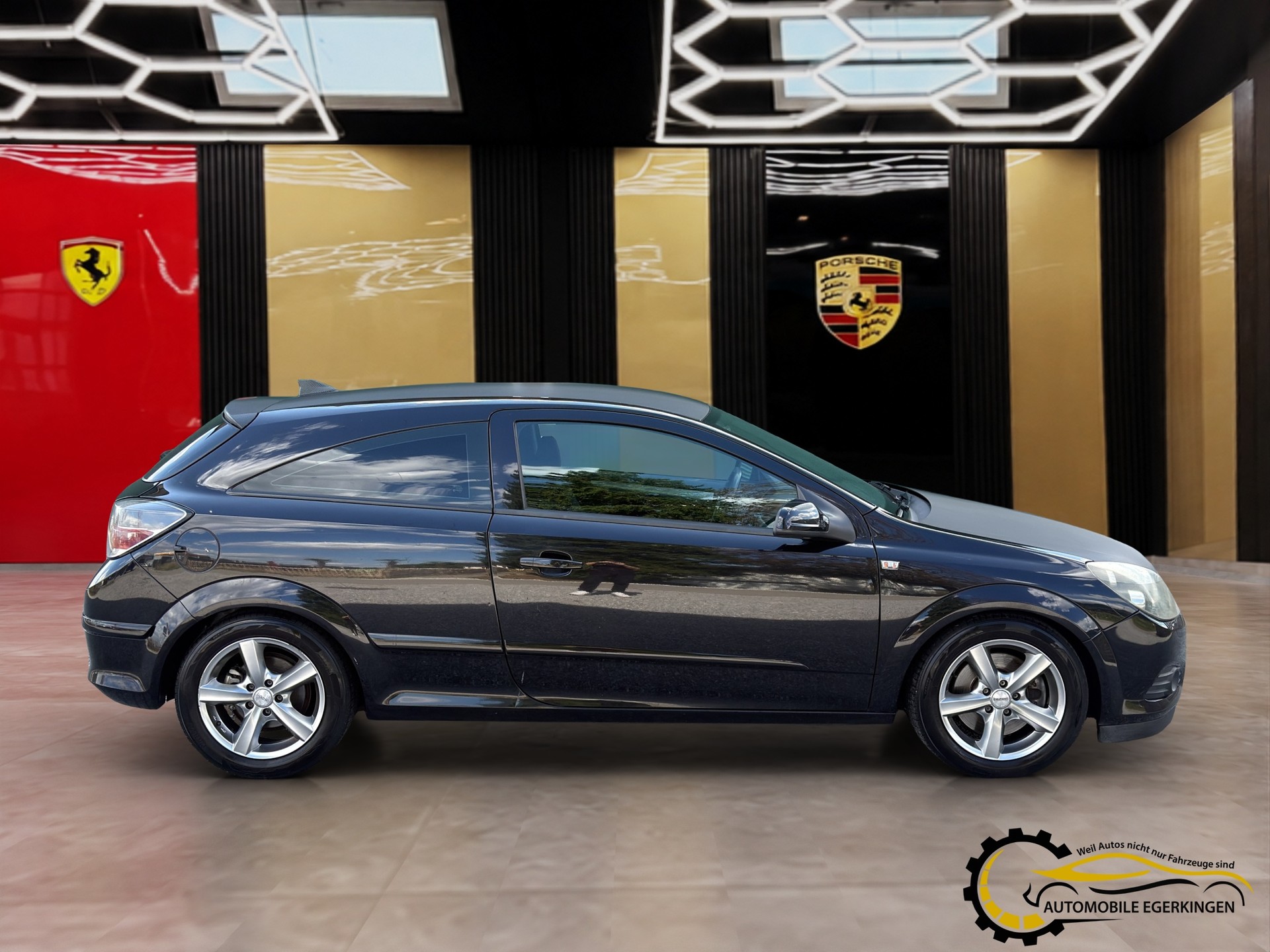 OPEL Astra GTC 2.0i 16V Turbo Sport-image-3