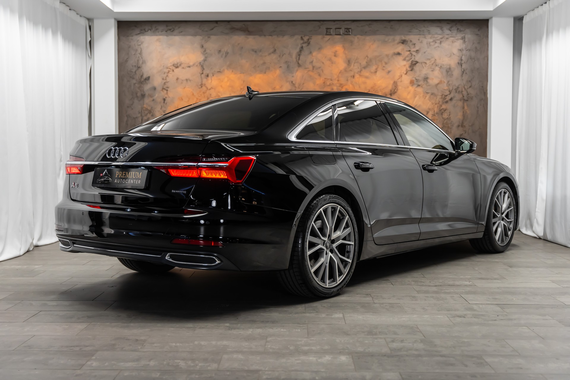 AUDI A6 Limousine 45 TFSI Sport quattro S-tronic *Panorama*Head-Up*Leder*360°*B&O*-image-5