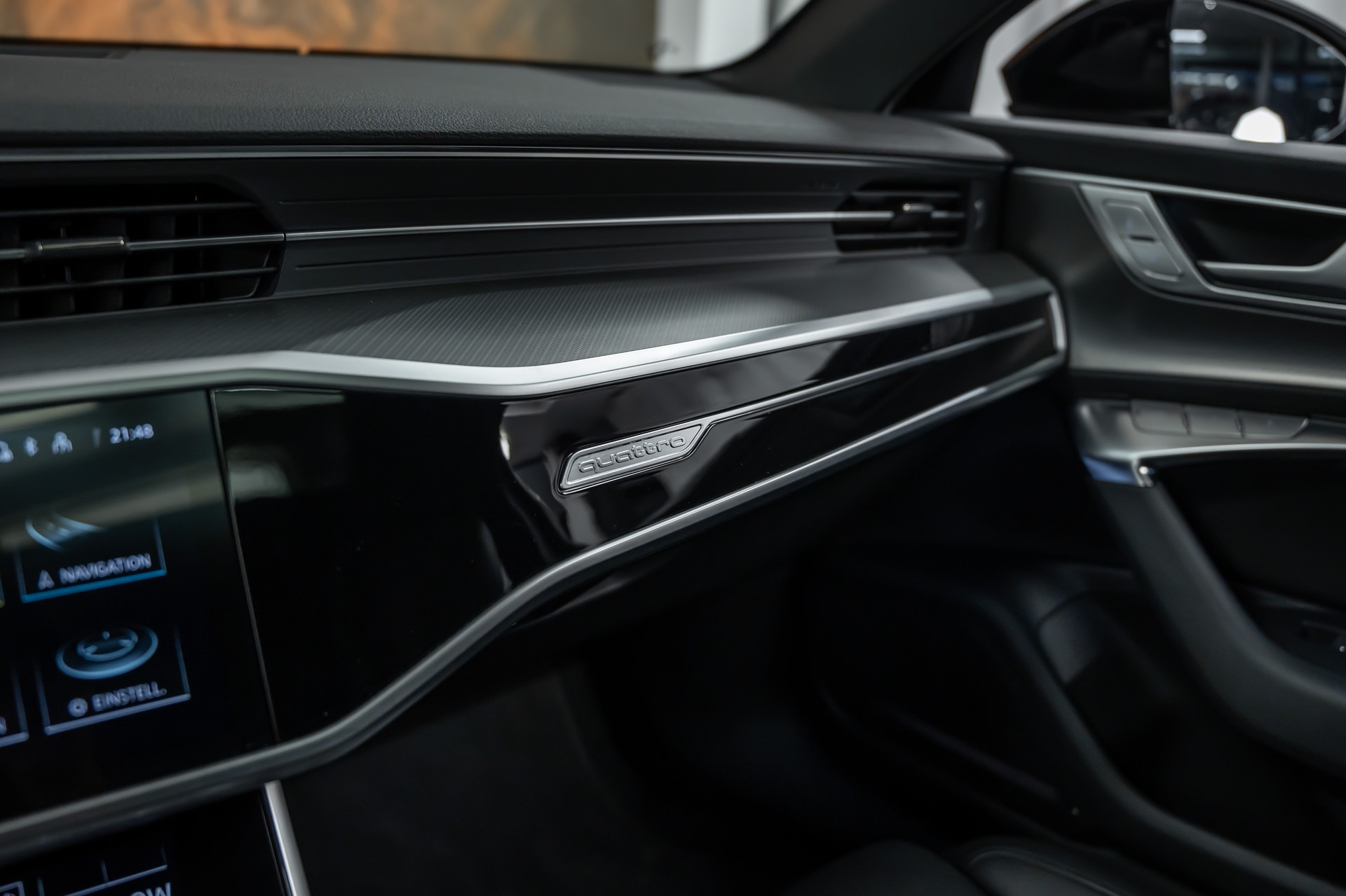 AUDI A6 Limousine 45 TFSI Sport quattro S-tronic *Panorama*Head-Up*Leder*360°*B&O*-image-26