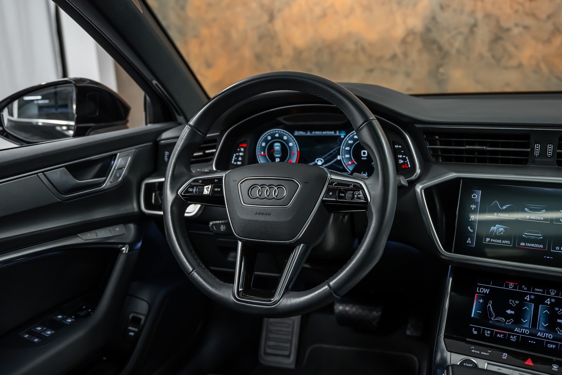 AUDI A6 Limousine 45 TFSI Sport quattro S-tronic *Panorama*Head-Up*Leder*360°*B&O*-image-17