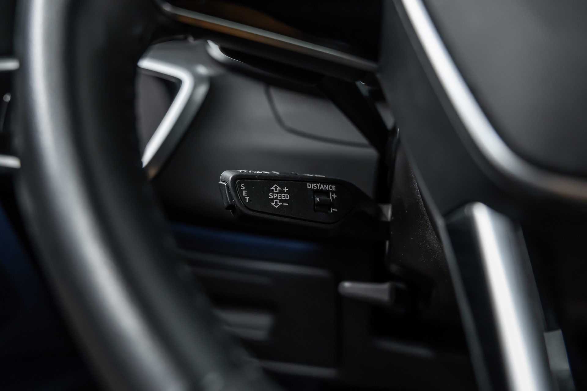 AUDI A6 Limousine 45 TFSI Sport quattro S-tronic *Panorama*Head-Up*Leder*360°*B&O*-image-22