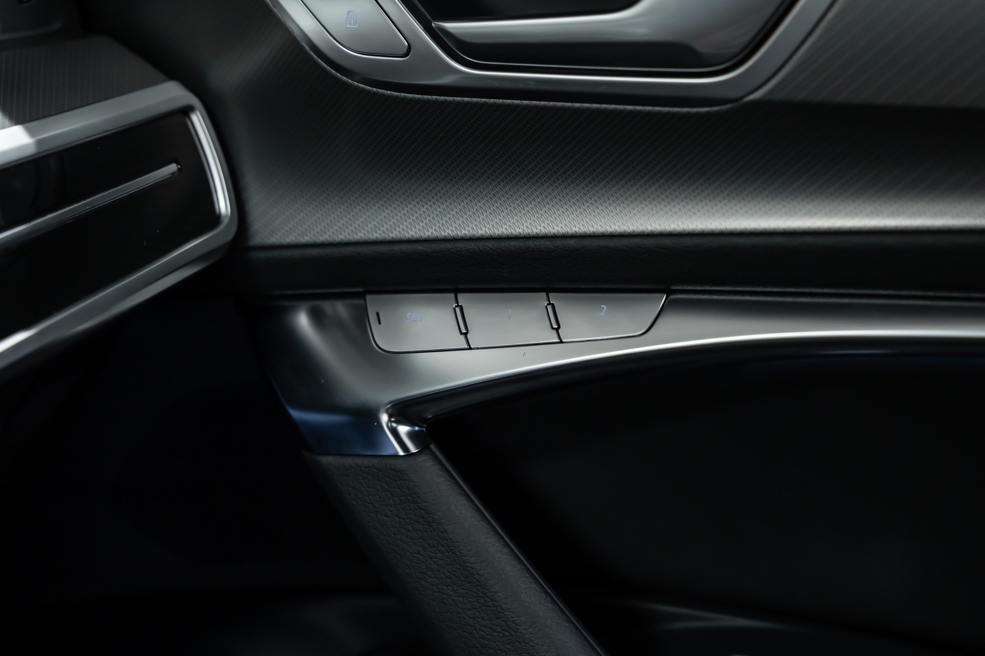 AUDI A6 Limousine 45 TFSI Sport quattro S-tronic *Panorama*Head-Up*Leder*360°*B&O*-image-27