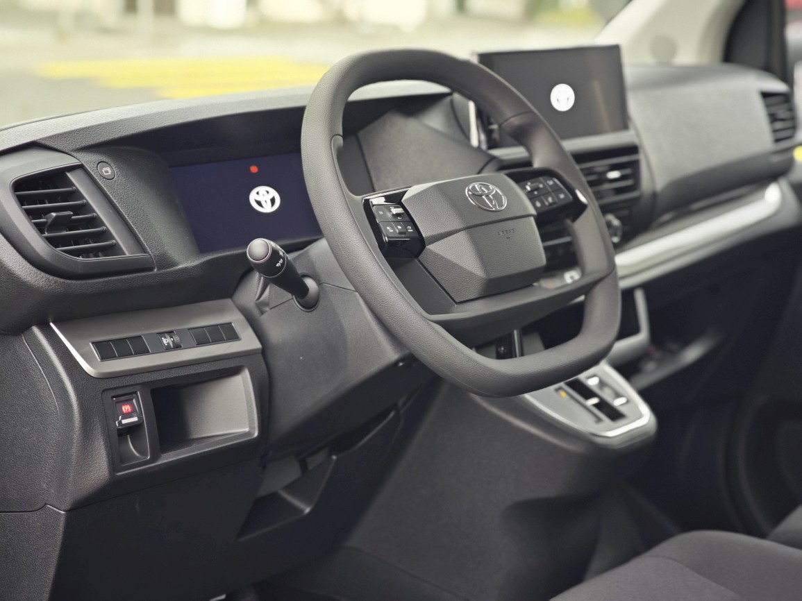TOYOTA PROACE Van L1 75KWh Advanced-image-5