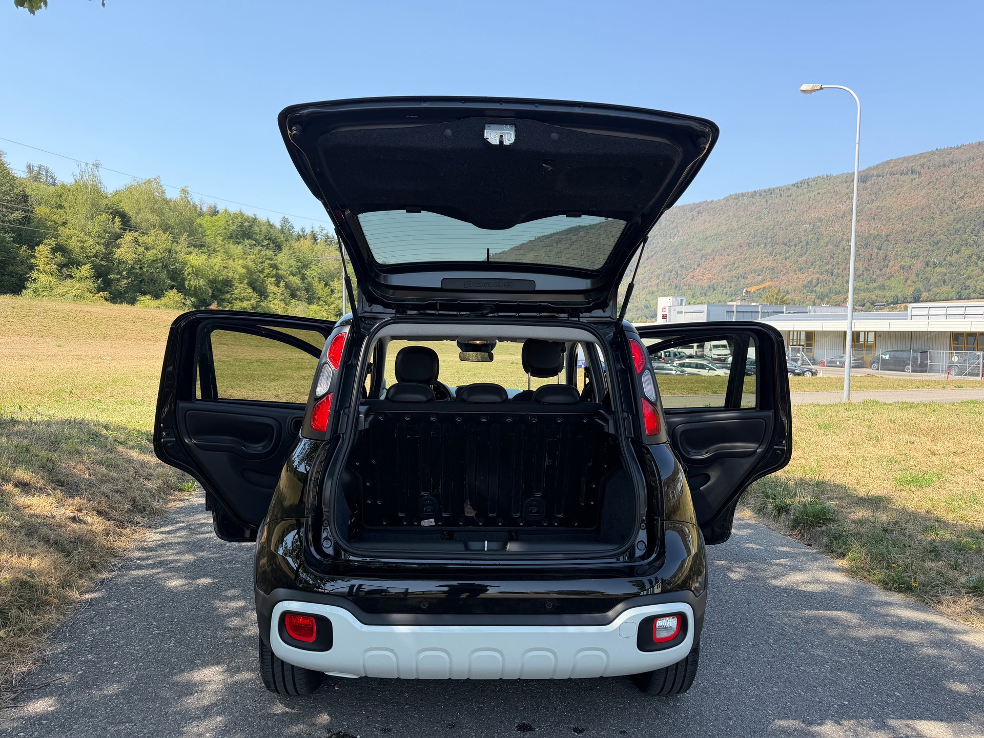 FIAT HYBRIDE CROSS 70 PS !! 1.0 MHEV. CH WAGEN. HAGELSCHADEN. PREIS 9`900.--image-25