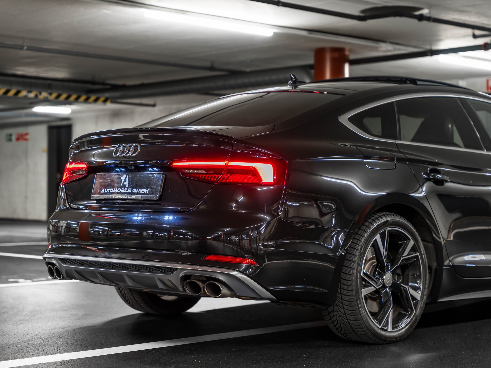 AUDI S5 Sportback 3.0 TFSI quattro tiptronic-image-9