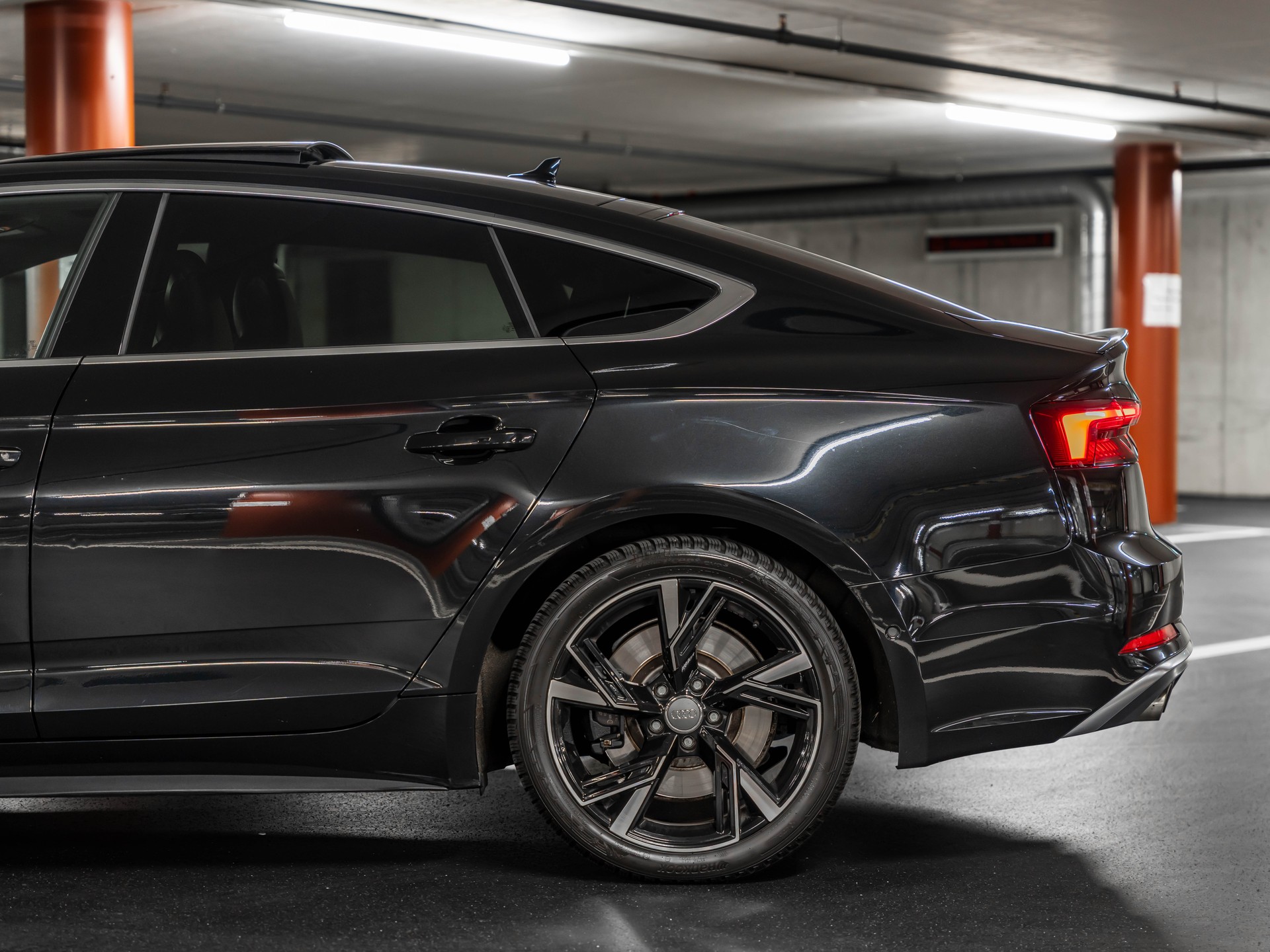 AUDI S5 Sportback 3.0 TFSI quattro tiptronic-image-4