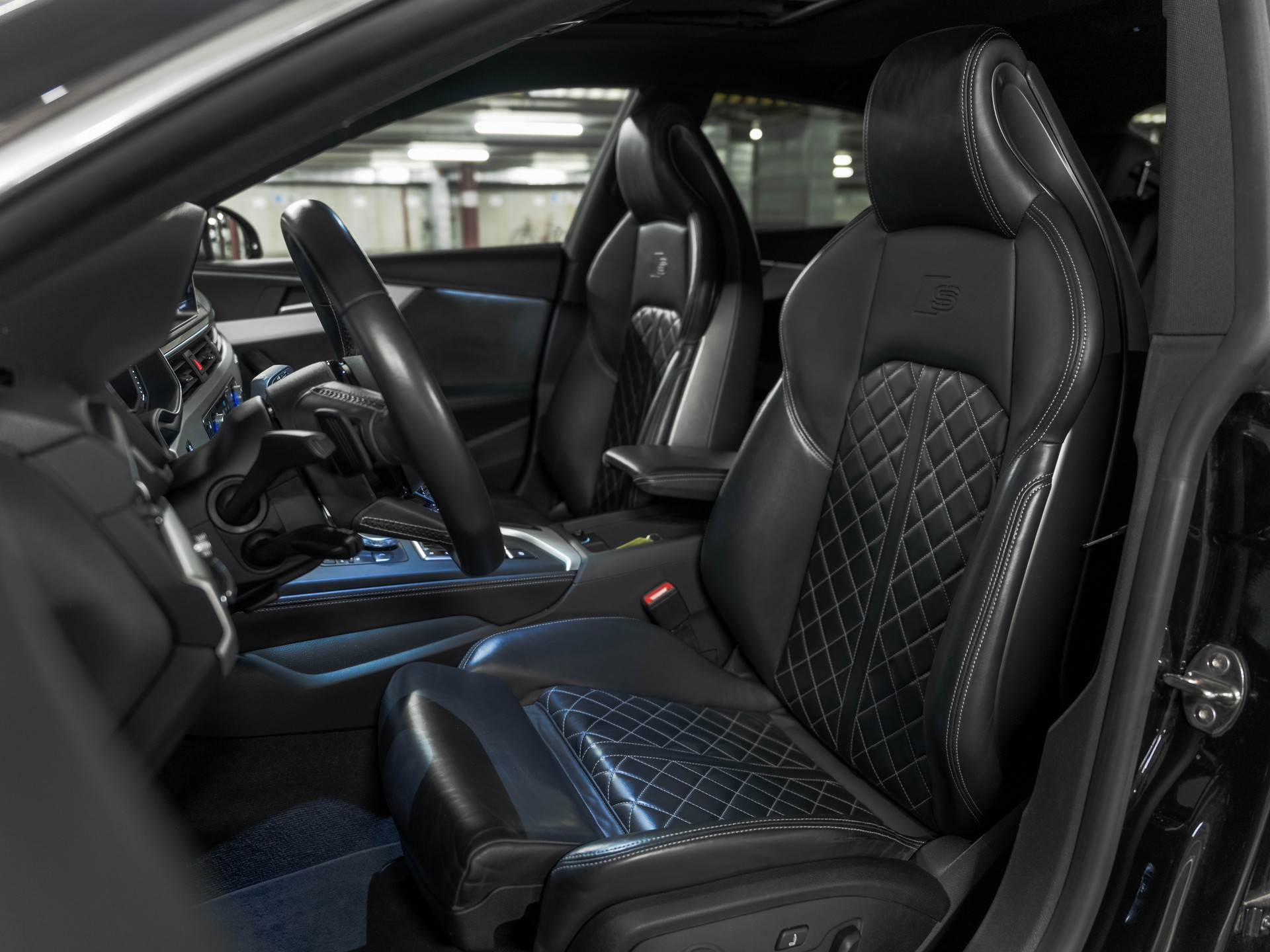 AUDI S5 Sportback 3.0 TFSI quattro tiptronic-image-29
