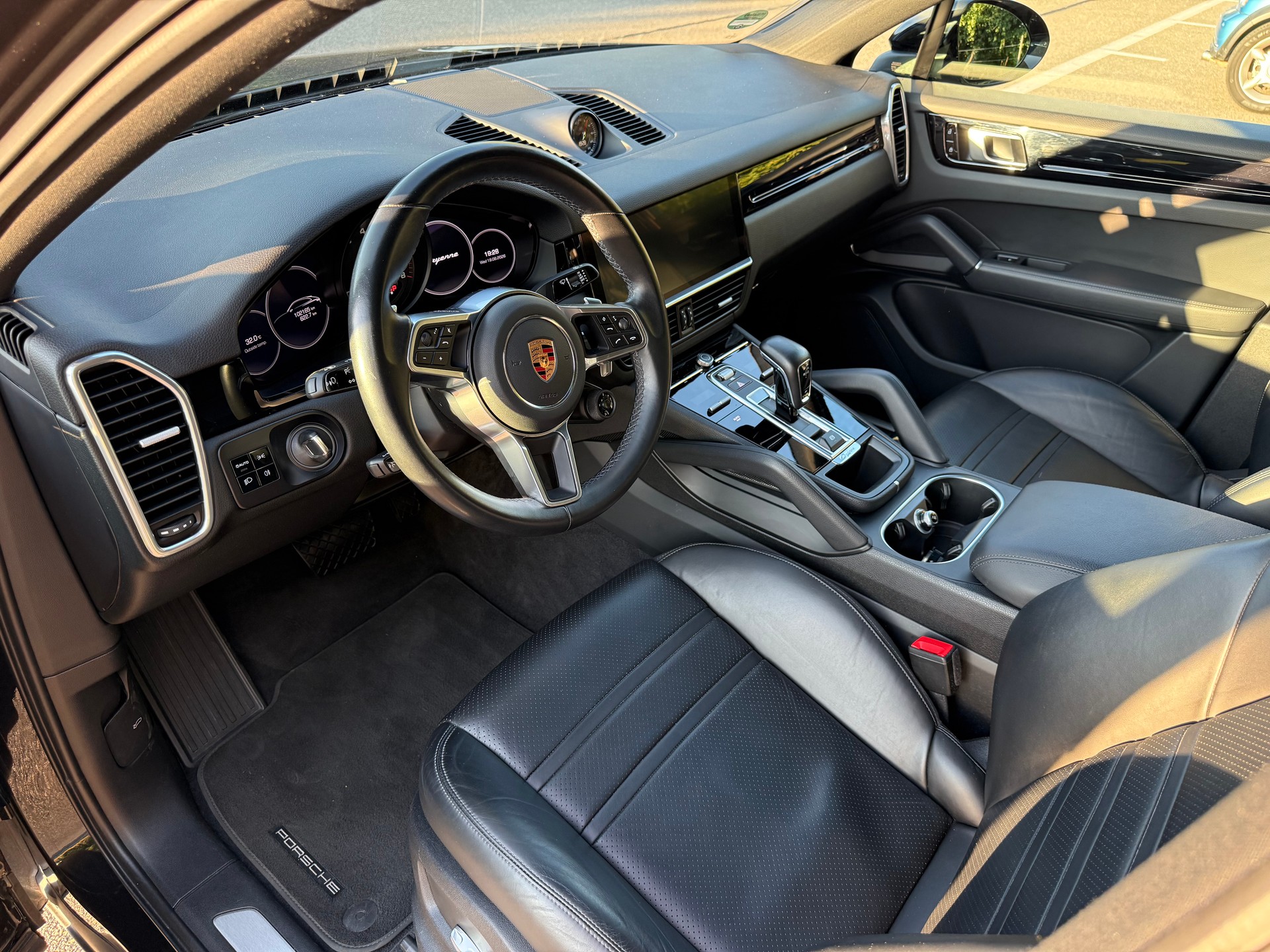 PORSCHE Cayenne Coupé | Porsche Approved Garantie bis 07/27 | top gepflegt | neuer Preis-image-11