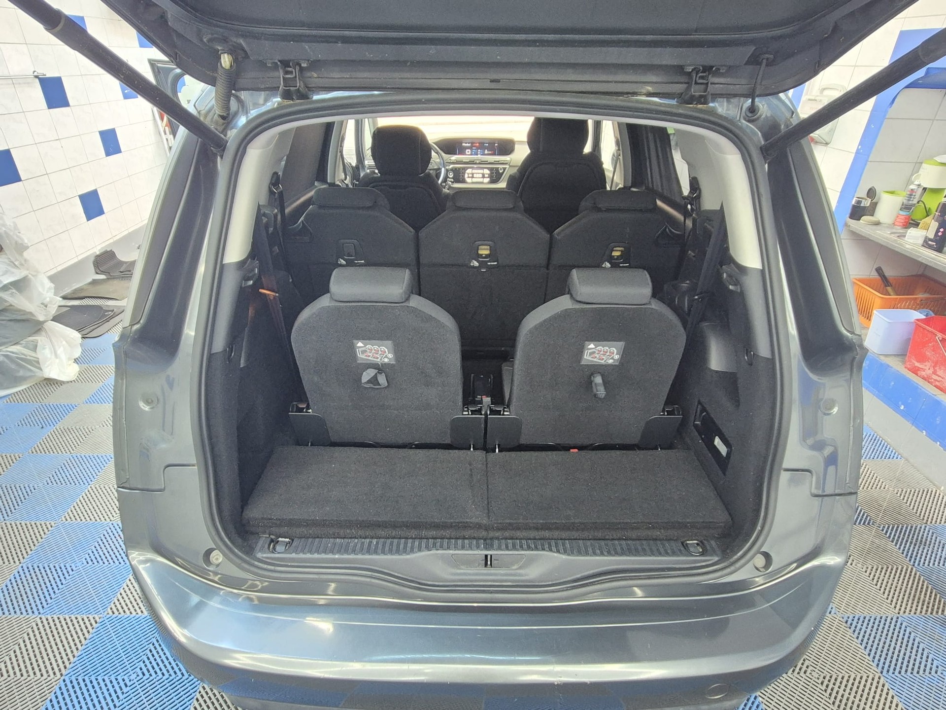 CITROEN Grand C4 Picasso 1.6i 16V THP Exclusive-image-11