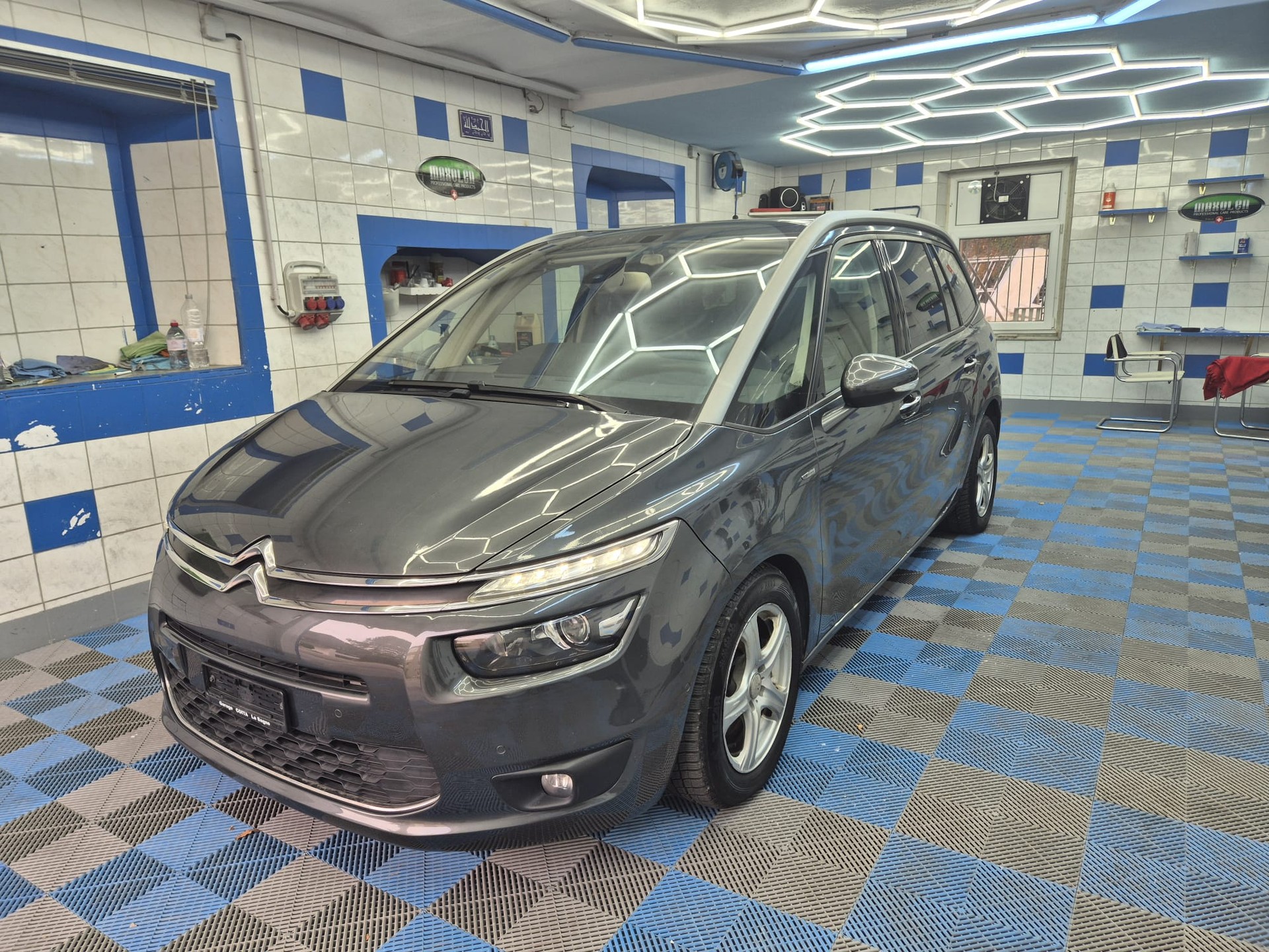 CITROEN Grand C4 Picasso 1.6i 16V THP Exclusive-image-0
