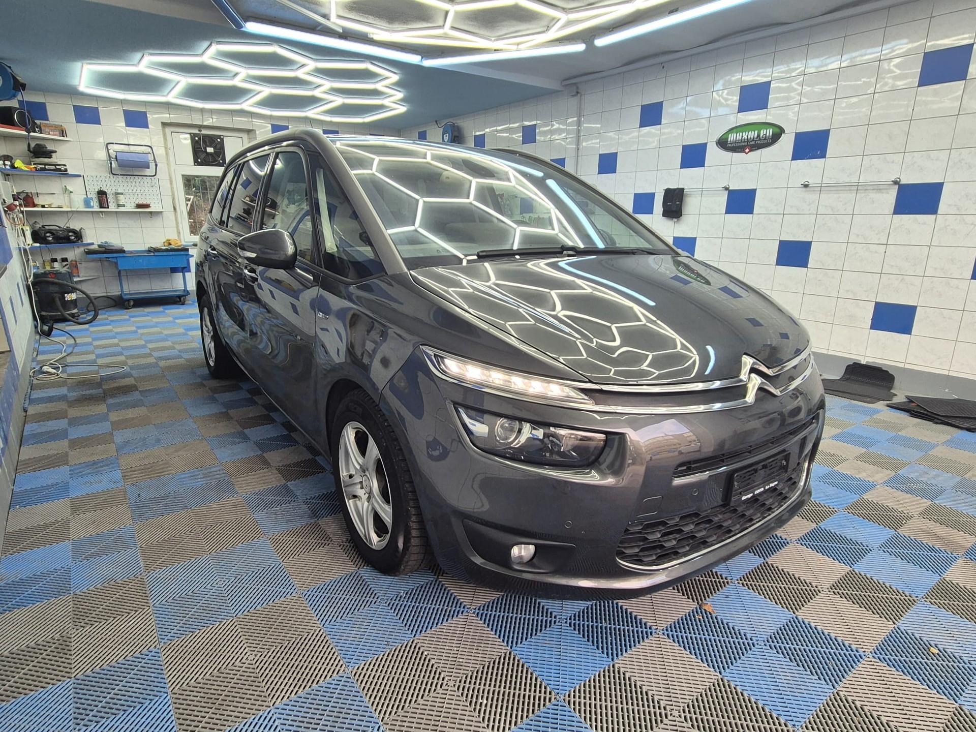 CITROEN Grand C4 Picasso 1.6i 16V THP Exclusive-image-1