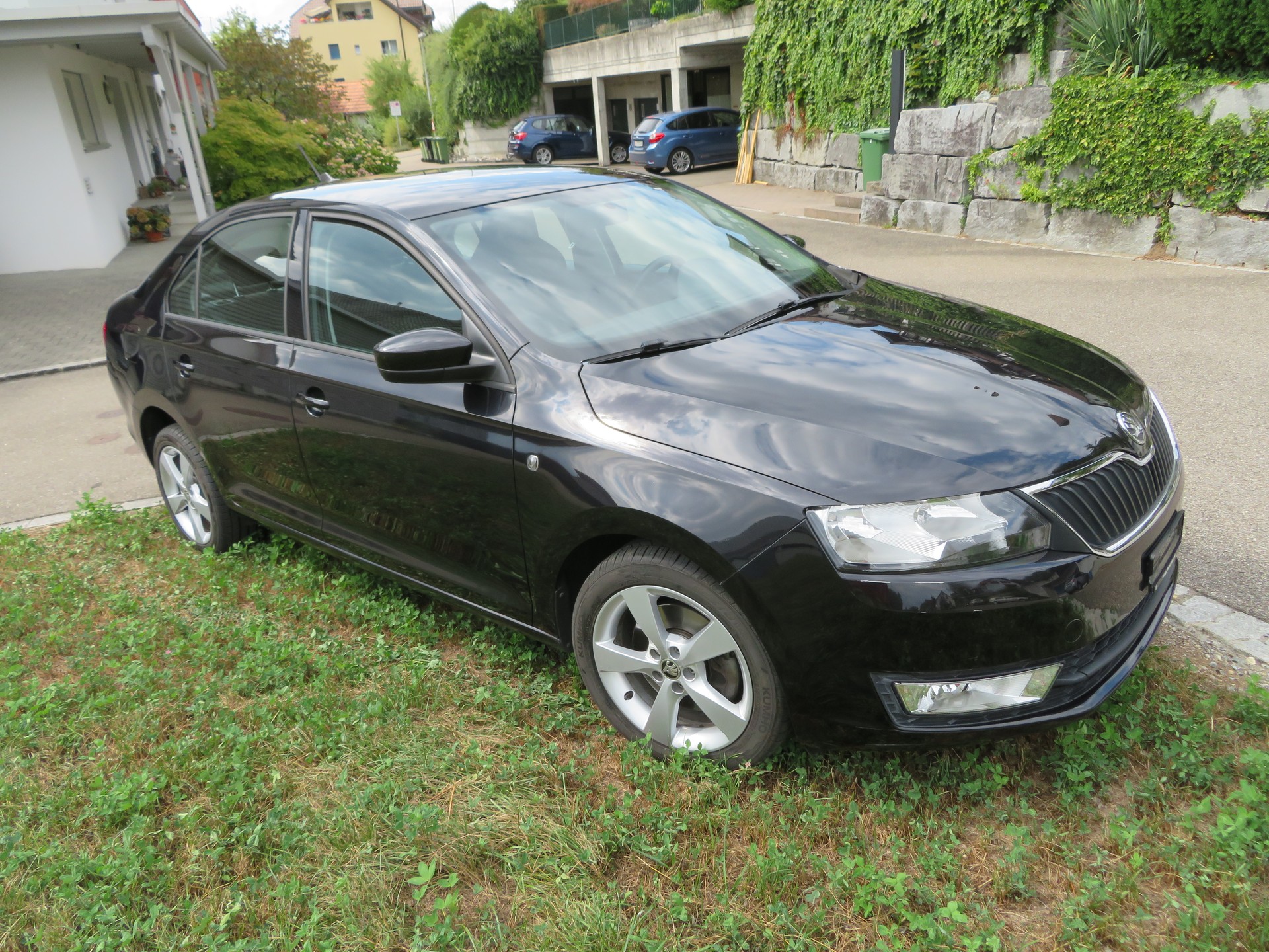 SKODA 1.4 TSI Elegance DSG-image-1