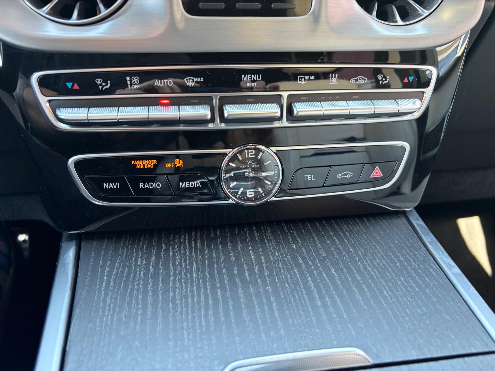 MERCEDES-BENZ G 63 AMG 4x4 Speedshift Plus G-Tronic-image-18