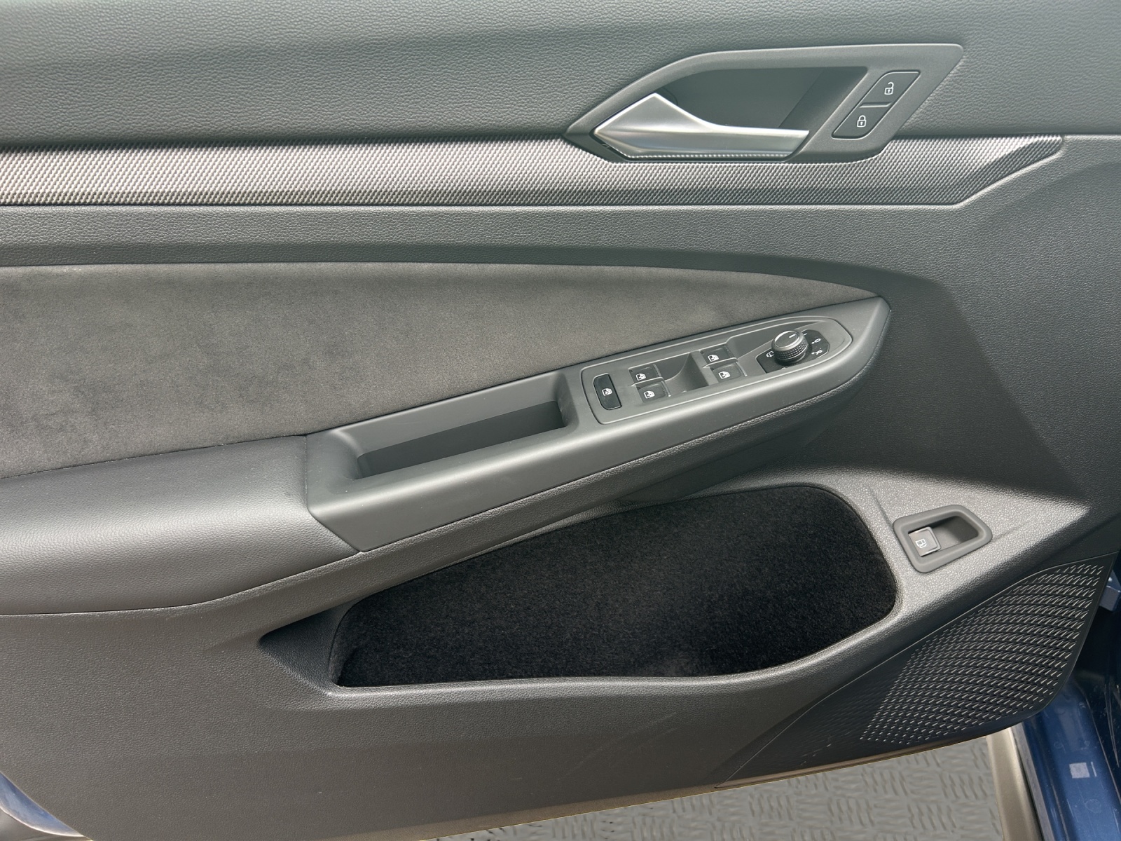 VW Golf 1.5 TSI PHEV GTE-image-18