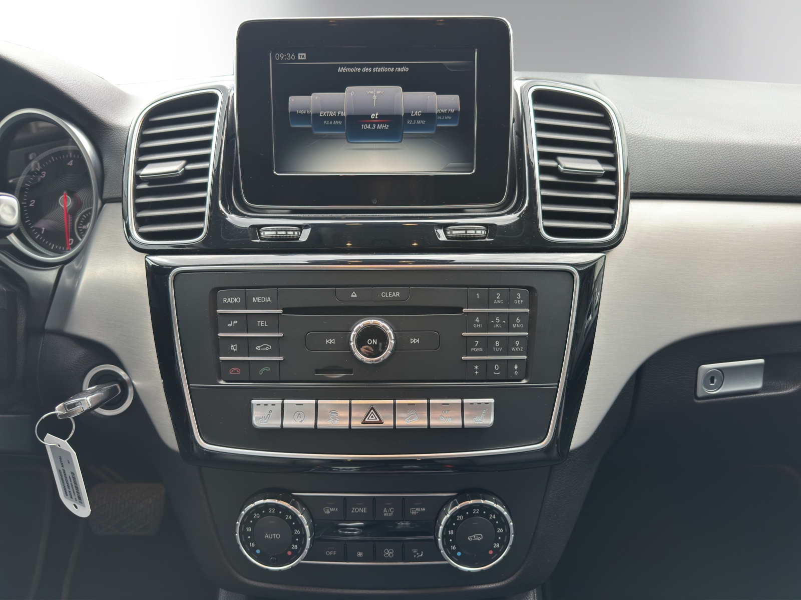 Image MERCEDES-BENZ GLE-250 GLE 250 d 4Matic