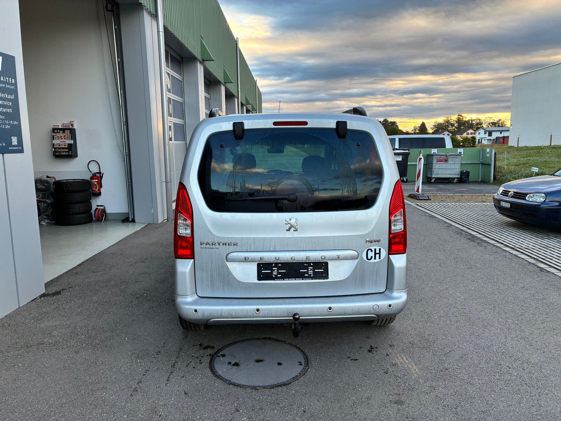 PEUGEOT Partner 1.6 HDI Outdoor-image-3