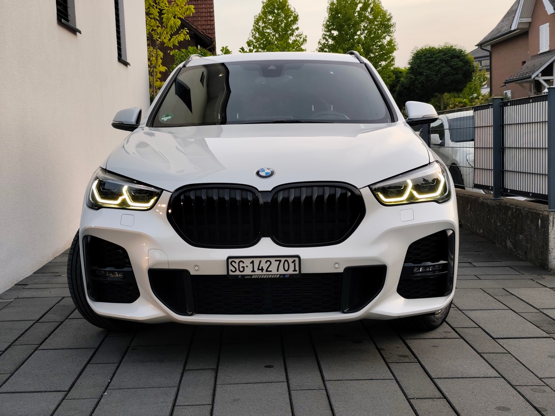 BMW X1 xDrive 25d M Sport Steptronic-image-1