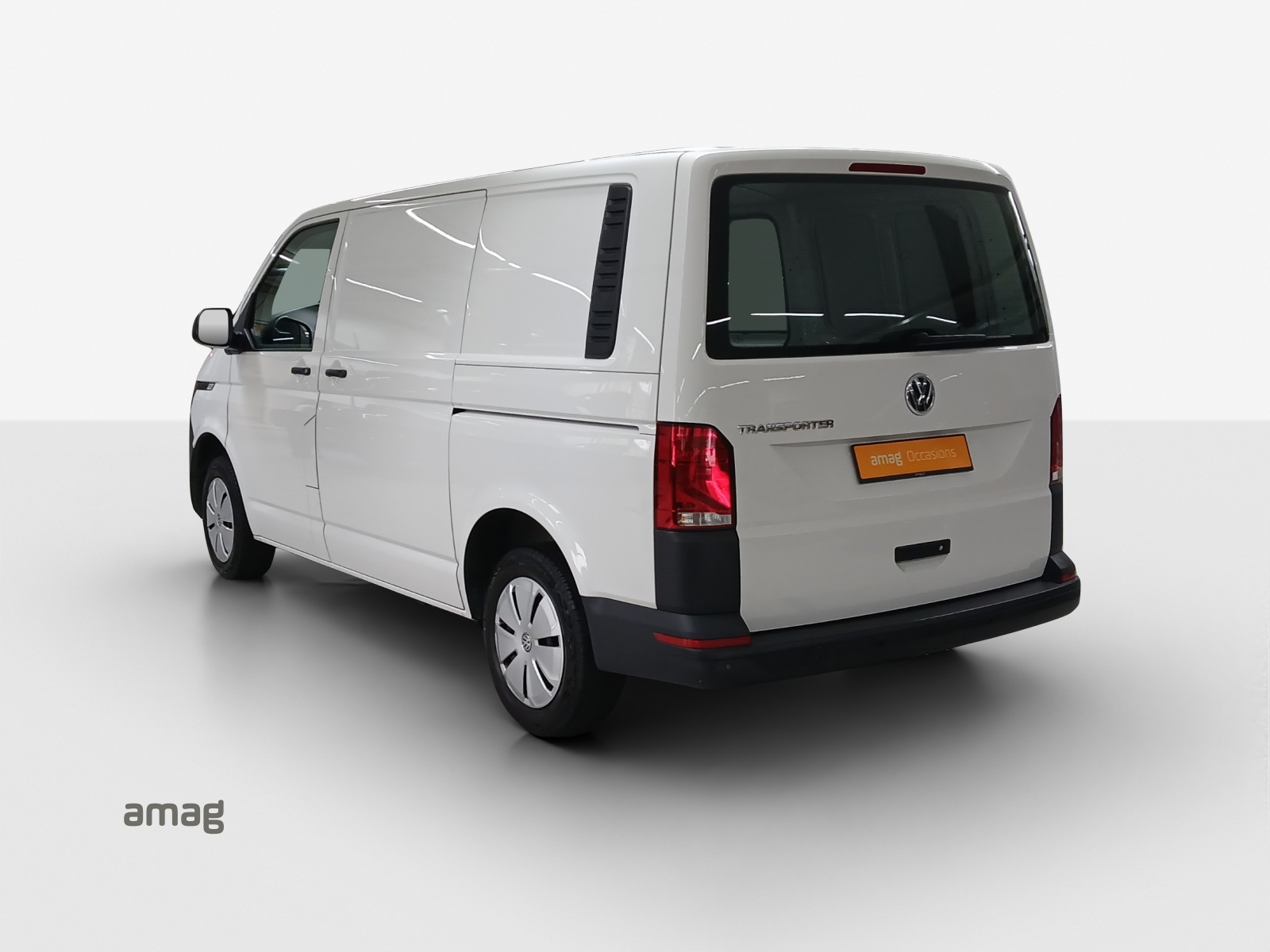 VW T6.1 2.0 TDI-image-1