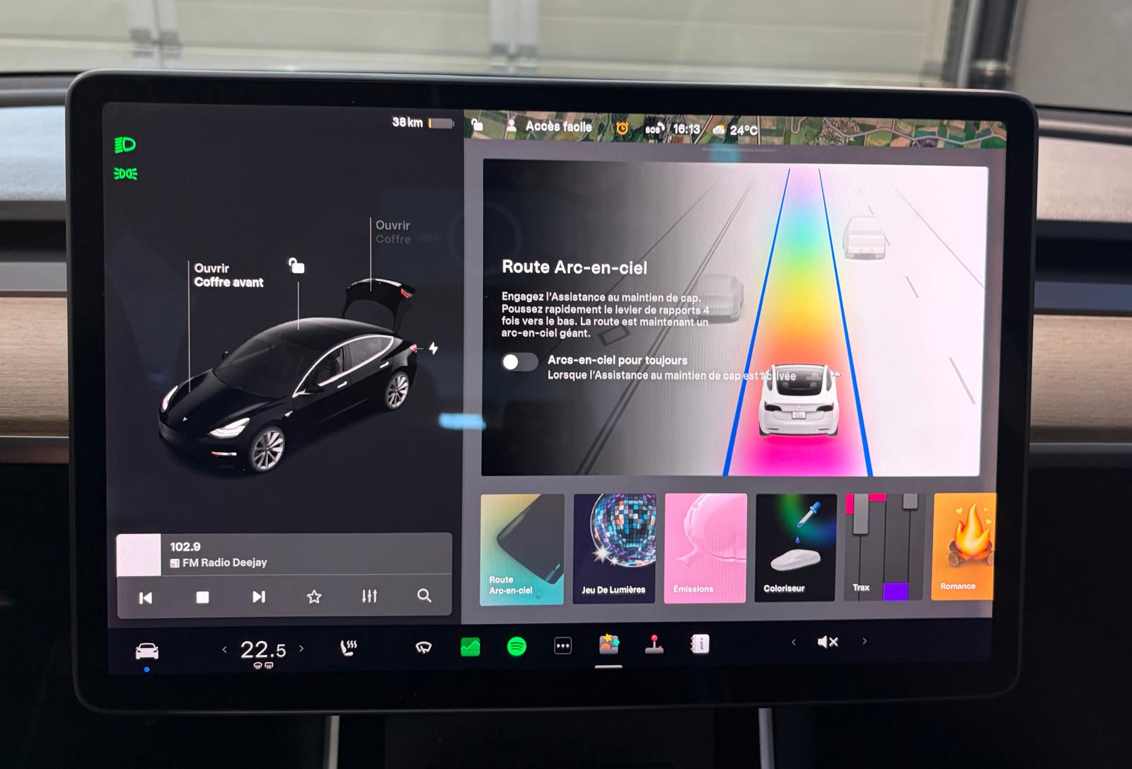 TESLA Model 3 Long Range Dual Motor AWD-image-23