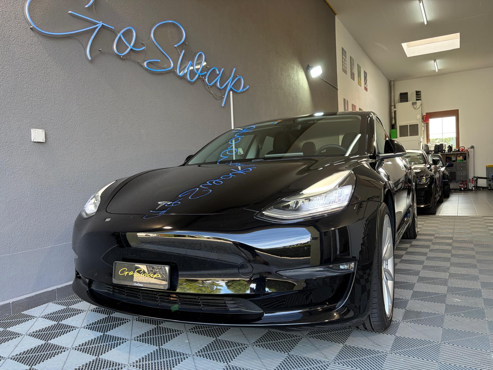 TESLA Model 3 Long Range Dual Motor AWD-image-1
