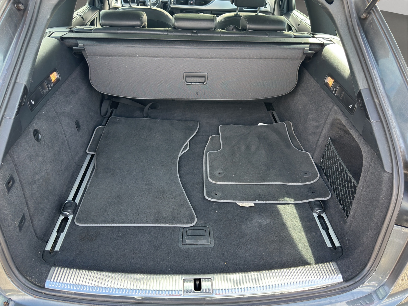AUDI A6 Kombi 2.0 TDI multitronic-image-18