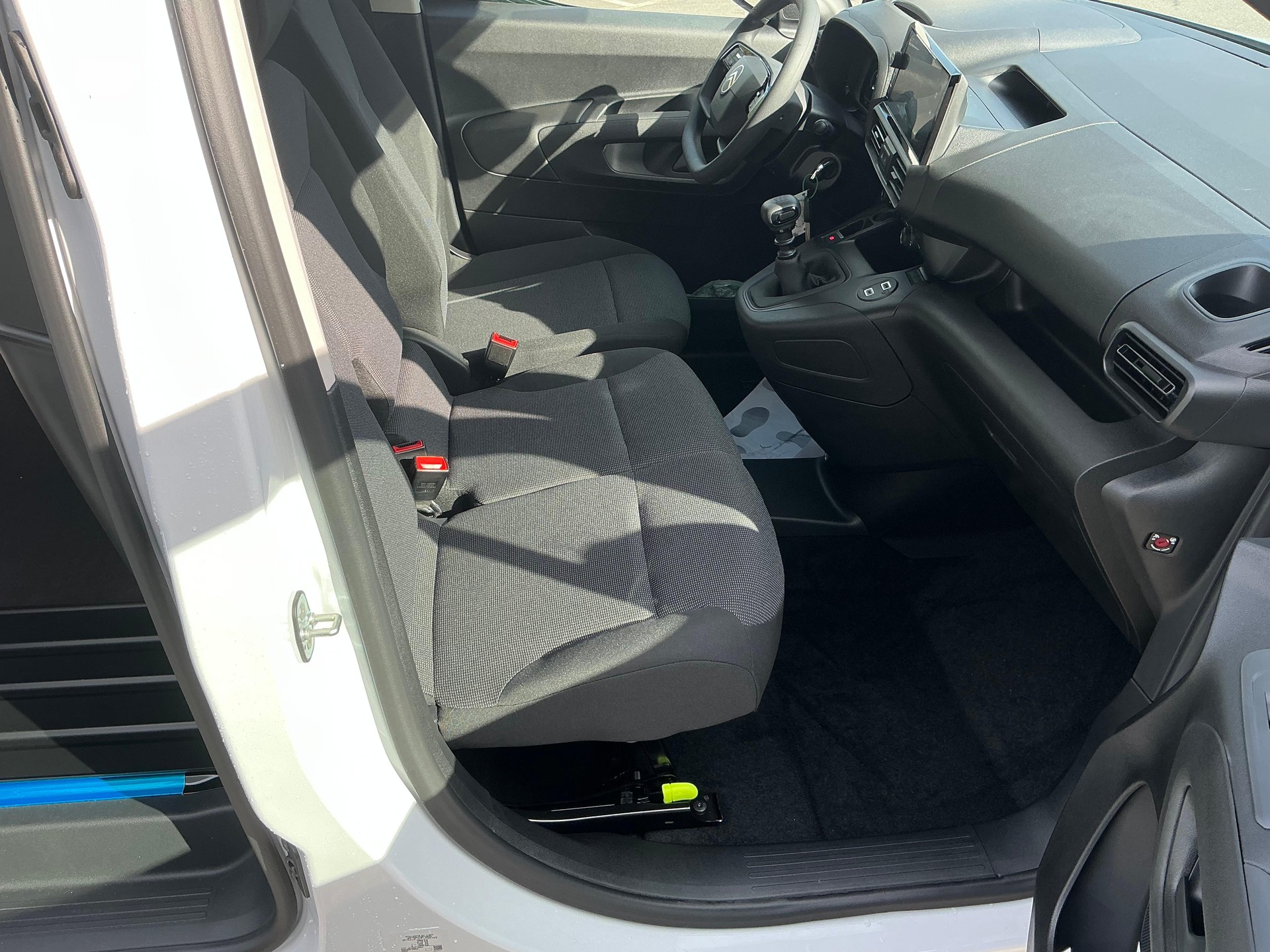CITROEN Citroën Berlingo M 1.2 PureTech 110 First S/S-image-6