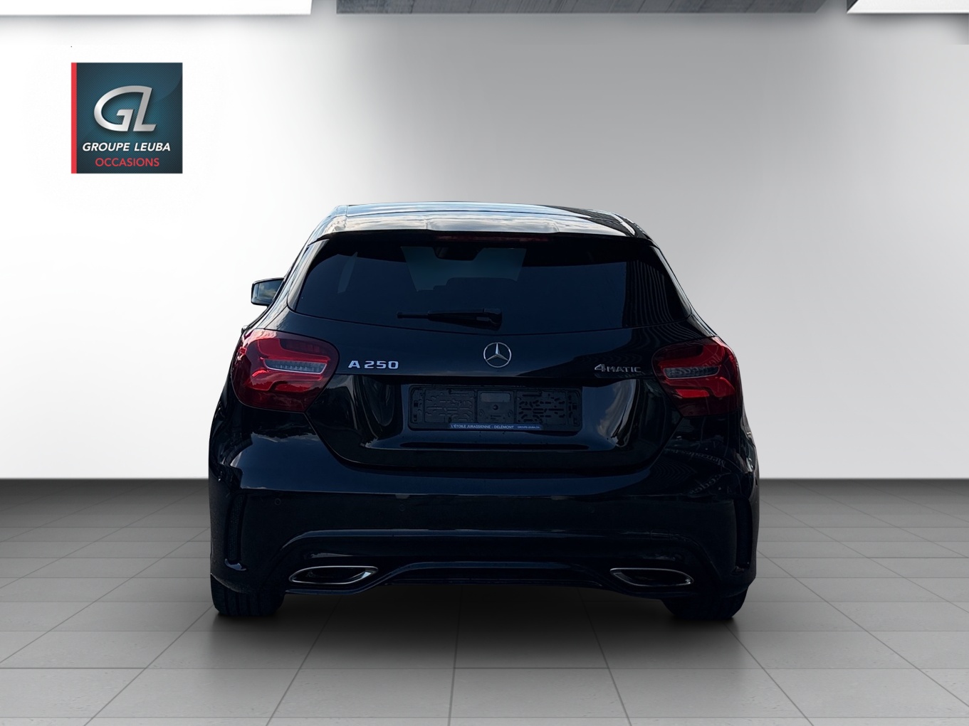 MERCEDES-BENZ A 250 AMG Line 4Matic-image-4