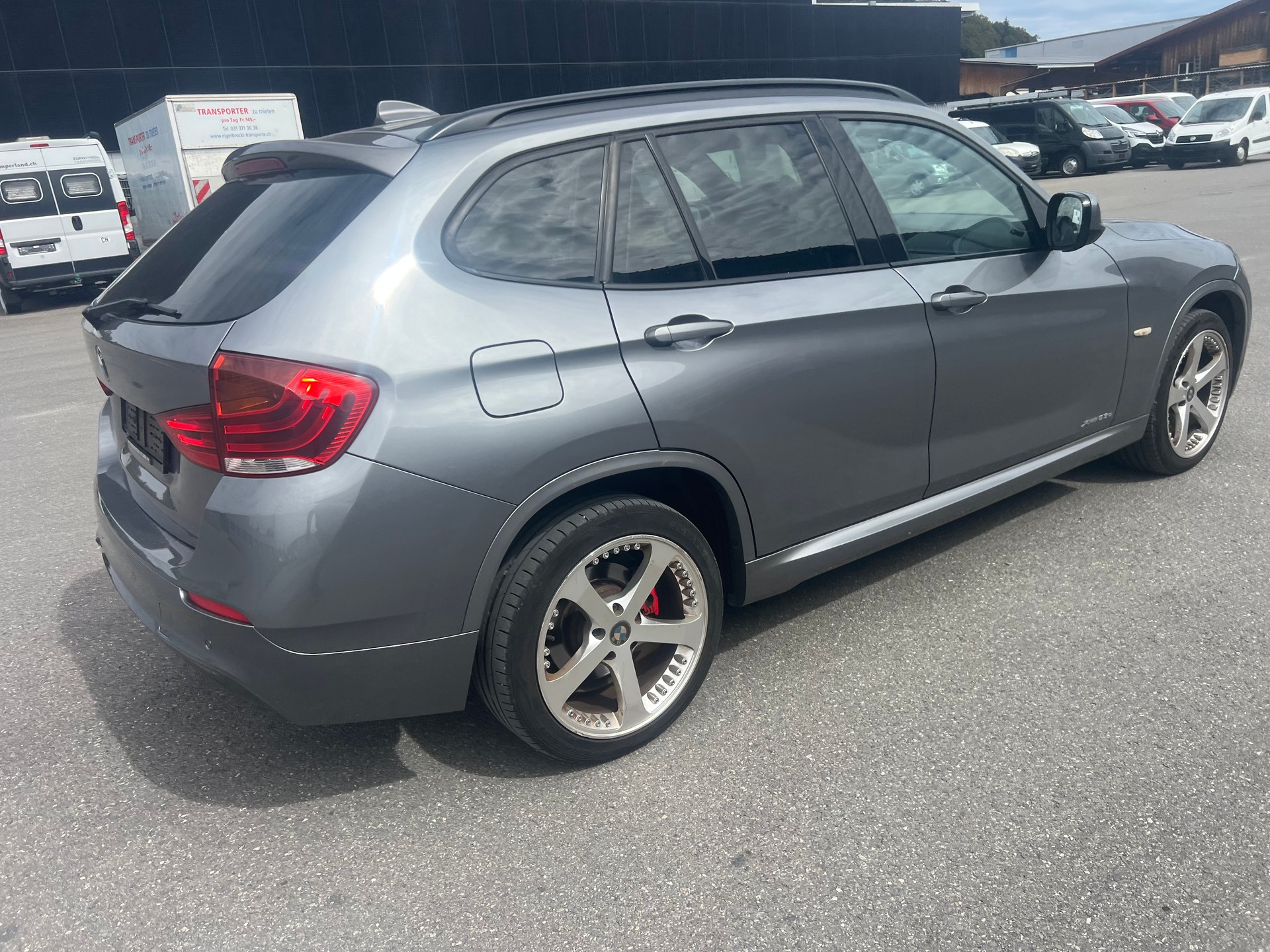 BMW X1 xDrive 23d-image-3