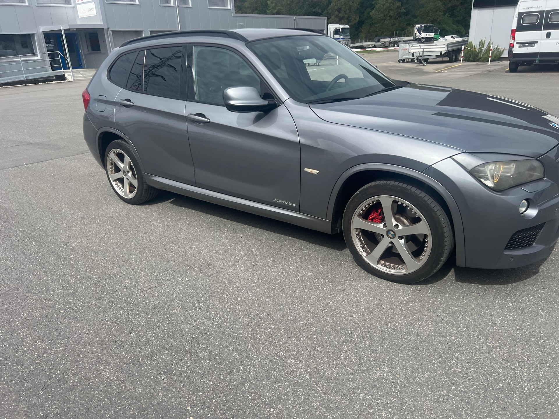 BMW X1 xDrive 23d-image-6