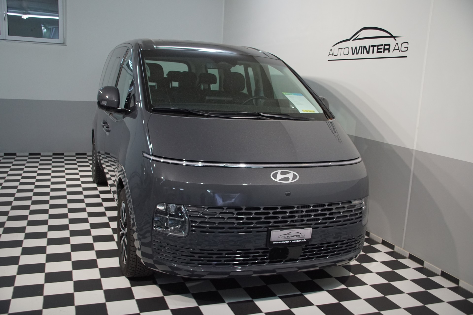 HYUNDAI Staria Premium 1.6 T-GDi HEV Vertex A *swiss*-image-6