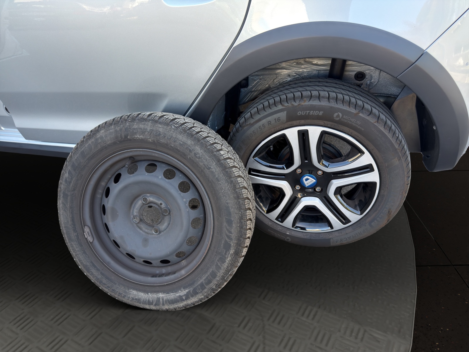 DACIA Sandero Tce 90 Stepway-image-19