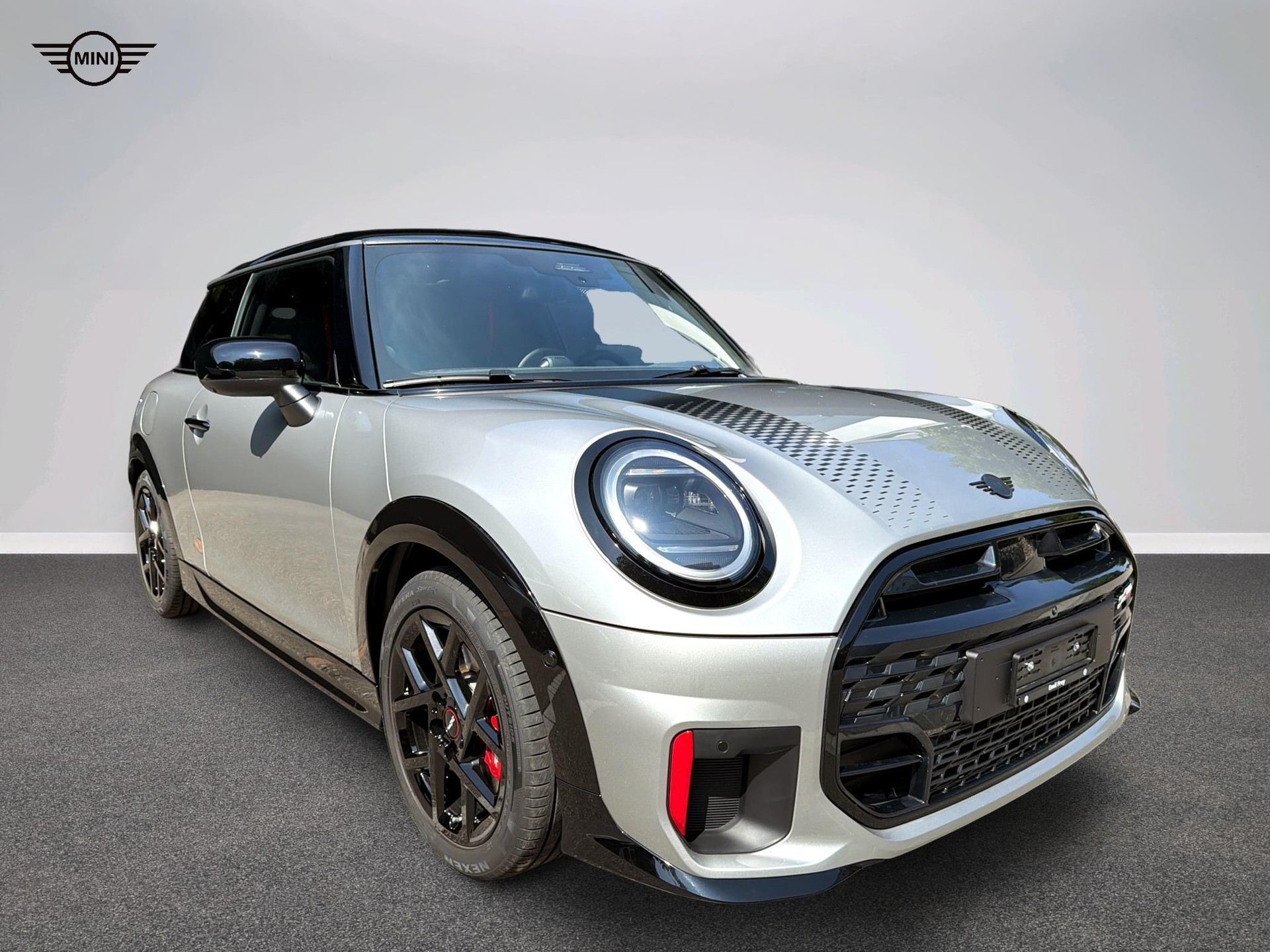 MINI John Cooper Works-image-11