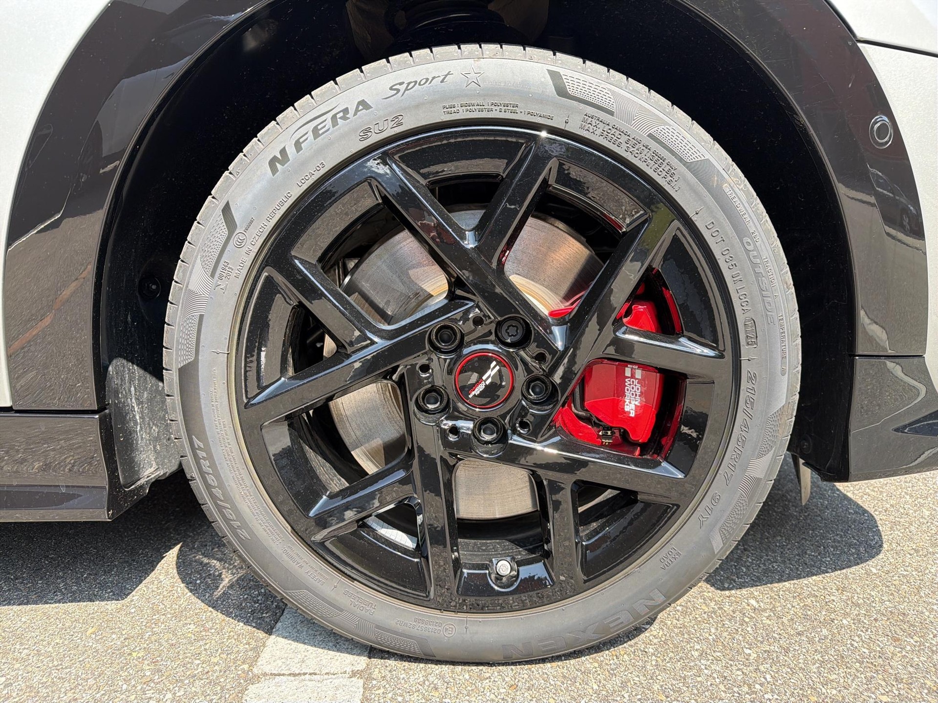 MINI John Cooper Works-image-9