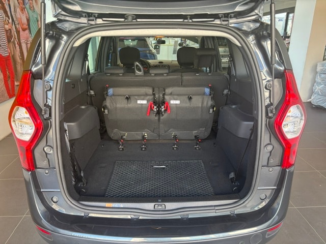 DACIA Lodgy 1.5 dCi Celebration 7PL-image-7