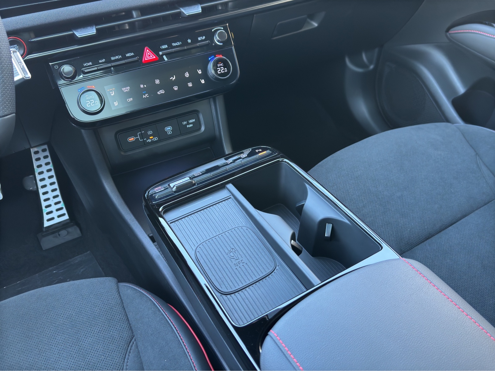 HYUNDAI Tucson 1.6 T-GDi HEV N-Line 4WD Sunroof MY27-image-8