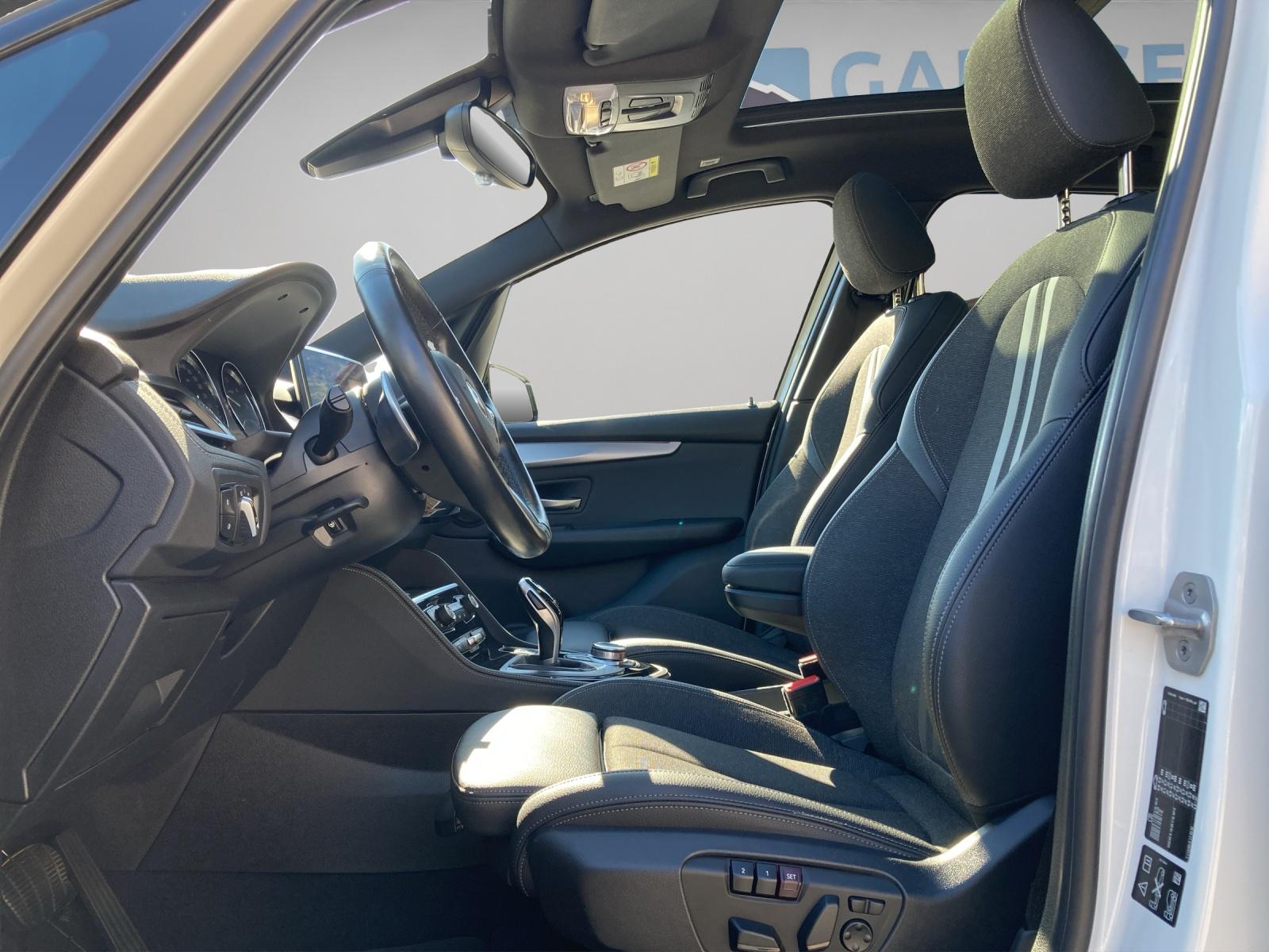 BMW 2er Reihe F46 Gran Tourer 220d xDrive-image-12