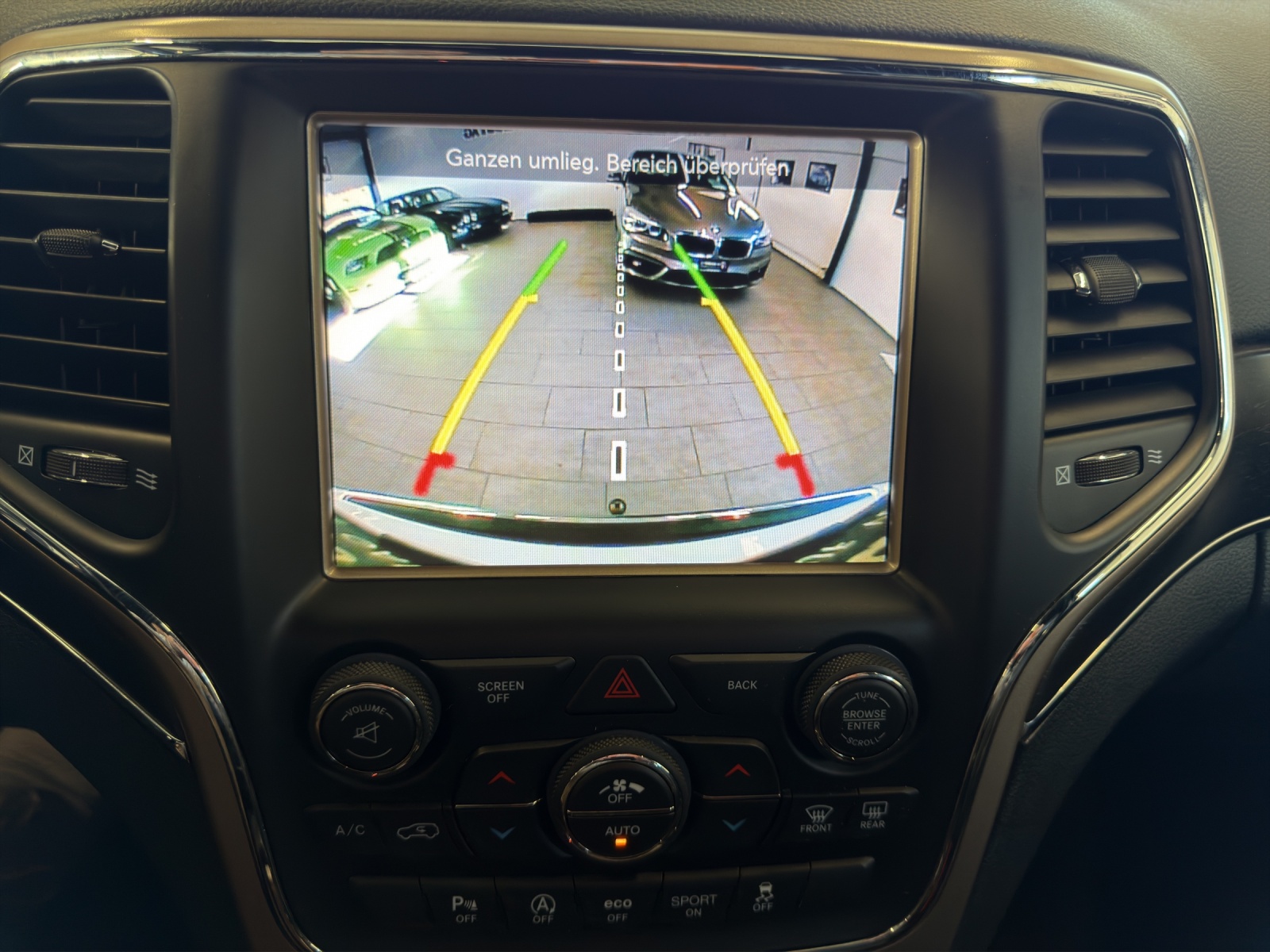 JEEP Grand Cherokee 3.0 CRD Limited Automatic-image-23