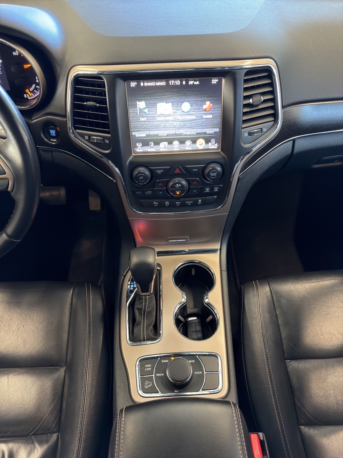 JEEP Grand Cherokee 3.0 CRD Limited Automatic-image-18