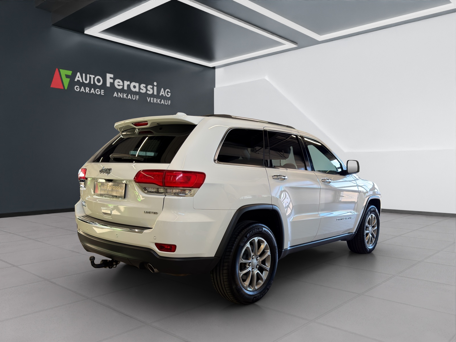 JEEP Grand Cherokee 3.0 CRD Limited Automatic-image-5