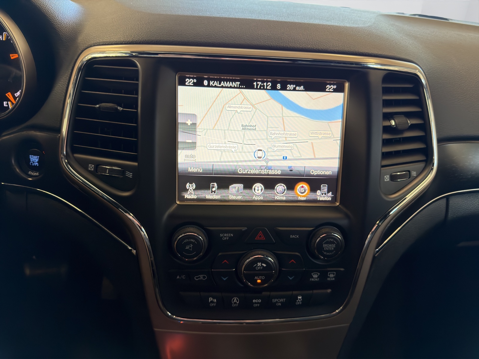 JEEP Grand Cherokee 3.0 CRD Limited Automatic-image-25