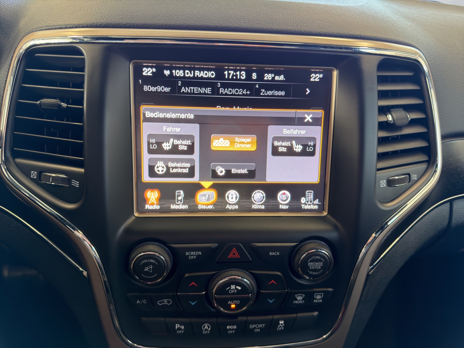 JEEP Grand Cherokee 3.0 CRD Limited Automatic-image-24