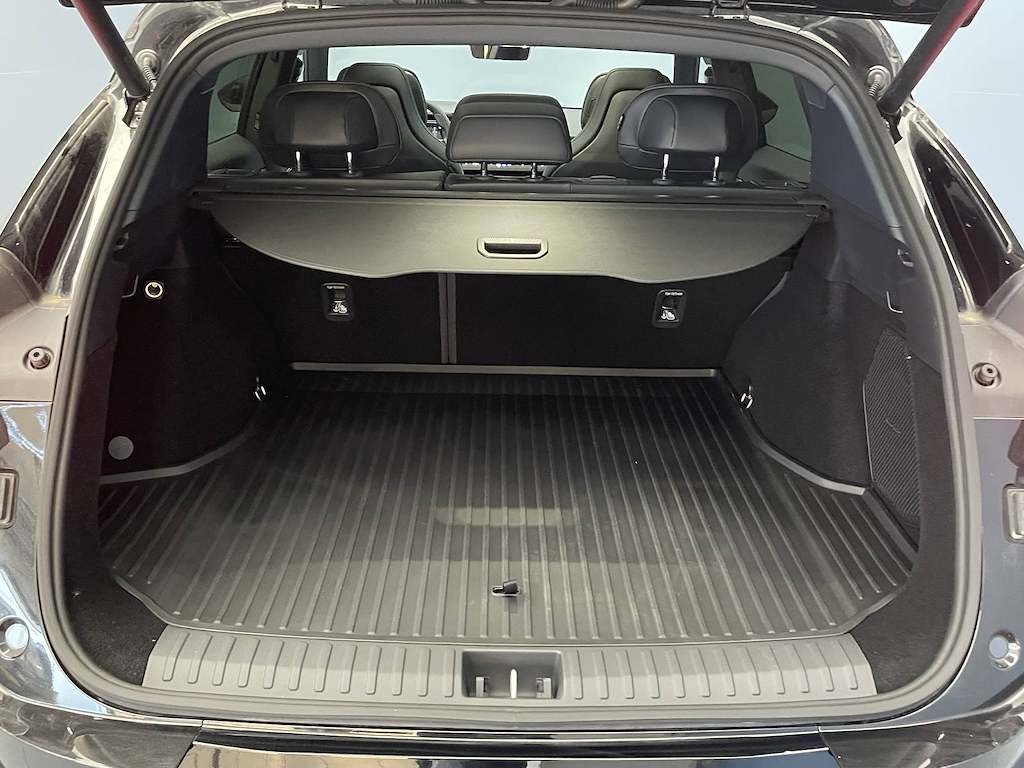 LYNK & CO 08 1.5 PHEV More-image-12