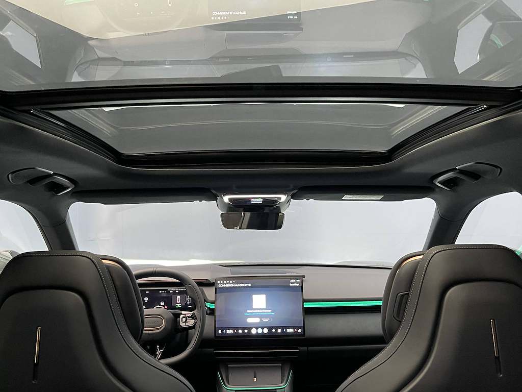 LYNK & CO 08 1.5 PHEV More-image-11